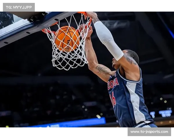 中国小将庞清方NCAA首秀送关键封盖助亚利桑那大学惊险取胜